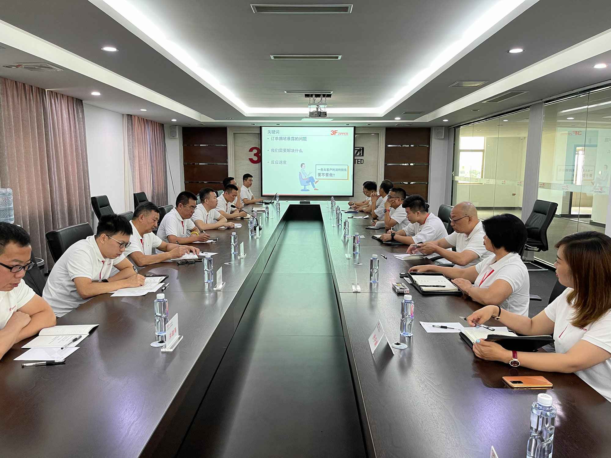 球友会官方站网页版-球友会(中国)召开上半年总结暨下半年计划会议